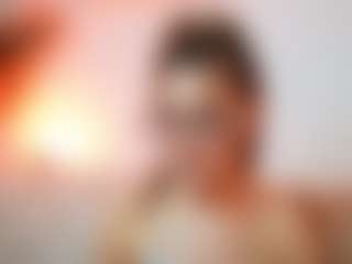 AileenAxa's Live Sex Cam Show