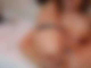 AileenAxa's Live Sex Cam Show