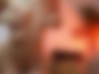 AileenAxa's Live Sex Cam Show