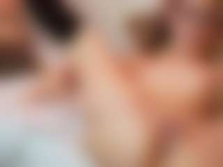 AileenAxa's Live Sex Cam Show