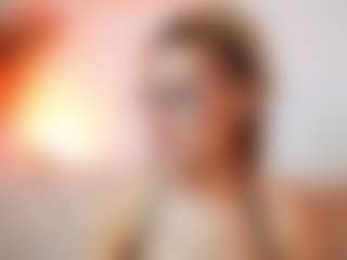 AileenAxa's Live Sex Cam Show