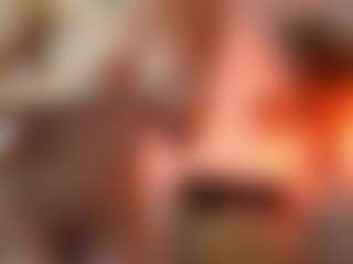 AileenAxa's Live Sex Cam Show