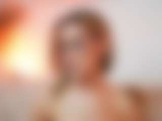 AileenAxa's Live Sex Cam Show