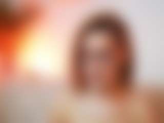 AileenAxa's Live Sex Cam Show