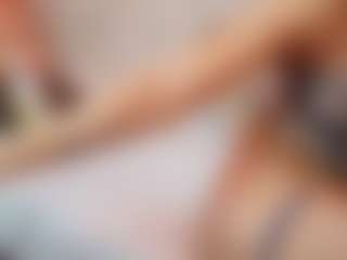 AileenAxa's Live Sex Cam Show