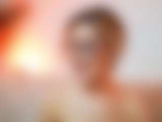AileenAxa's Live Sex Cam Show