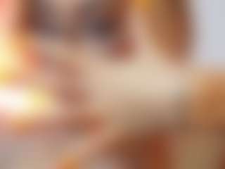 AileenAxa's Live Sex Cam Show