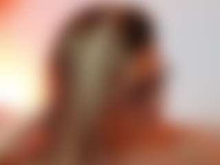 AileenAxa's Live Sex Cam Show