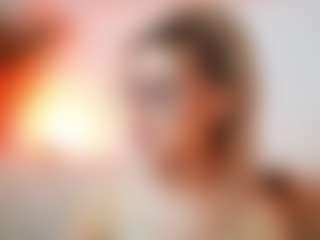 AileenAxa's Live Sex Cam Show