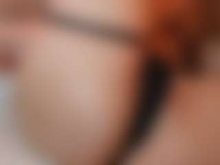 AileenAxa's Live Sex Cam Show