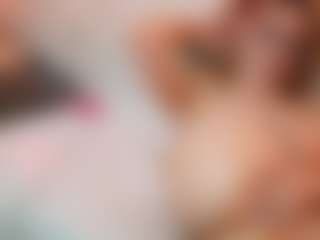 AileenAxa's Live Sex Cam Show