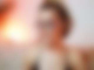 AileenAxa's Live Sex Cam Show