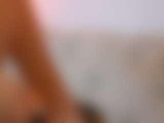 AileenAxa's Live Sex Cam Show