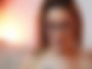 AileenAxa's Live Sex Cam Show