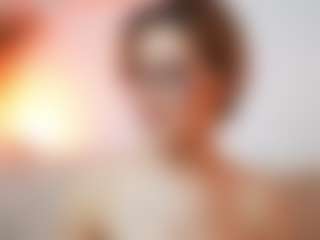 AileenAxa's Live Sex Cam Show