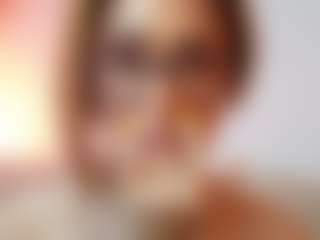 AileenAxa's Live Sex Cam Show
