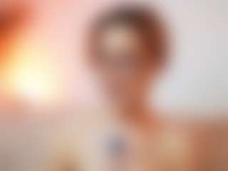 AileenAxa's Live Sex Cam Show
