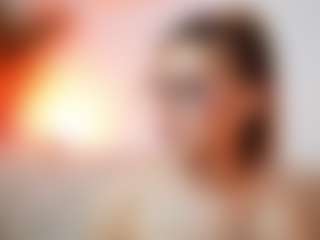 AileenAxa's Live Sex Cam Show