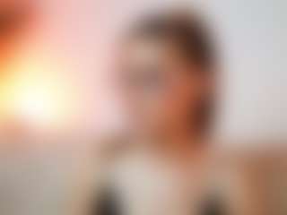 AileenAxa's Live Sex Cam Show