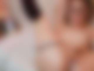 AileenAxa's Live Sex Cam Show