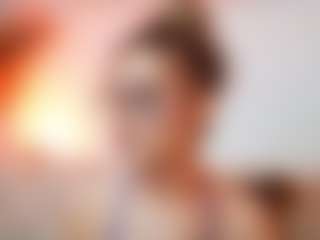 AileenAxa's Live Sex Cam Show