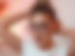 AileenAxa's Live Sex Cam Show