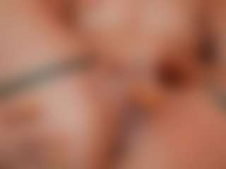 AileenAxa's Live Sex Cam Show