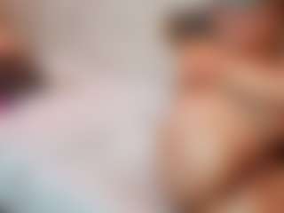 AileenAxa's Live Sex Cam Show
