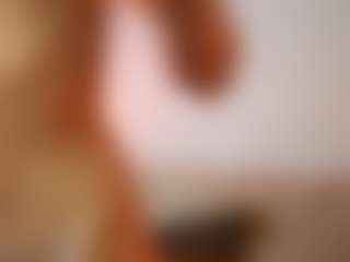 AileenAxa's Live Sex Cam Show