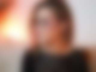 AileenAxa's Live Sex Cam Show