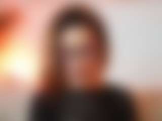 AileenAxa's Live Sex Cam Show