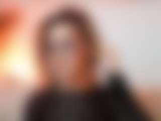 Live cam show with AileenAxa - Smoking on x69.live