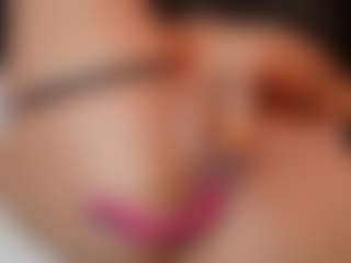 Live cam show with AileenAxa - Tease on testsause.com