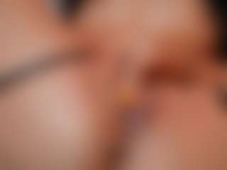 AileenAxa's Live Sex Cam Show