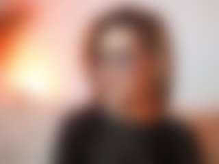AileenAxa's Live Sex Cam Show