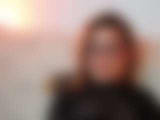 AileenAxa's Live Sex Cam Show