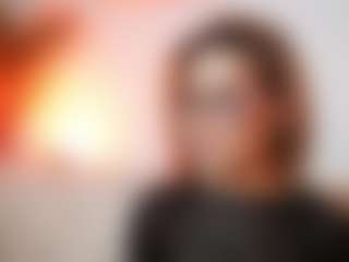 AileenAxa's Live Sex Cam Show