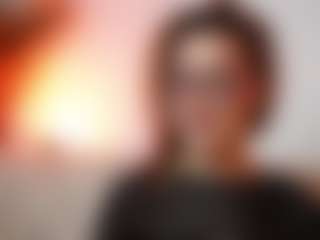 AileenAxa's Live Sex Cam Show