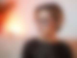 AileenAxa's Live Sex Cam Show