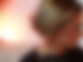 AileenAxa's Live Sex Cam Show