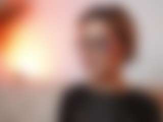AileenAxa's Live Sex Cam Show