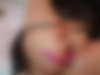 AileenAxa's Live Sex Cam Show