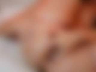 AileenAxa's Live Sex Cam Show