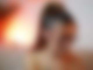 AileenAxa's Live Sex Cam Show