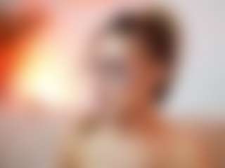 AileenAxa's Live Sex Cam Show