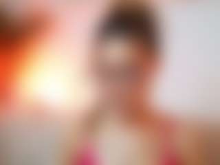 AileenAxa's Live Sex Cam Show