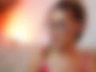 AileenAxa's Live Sex Cam Show