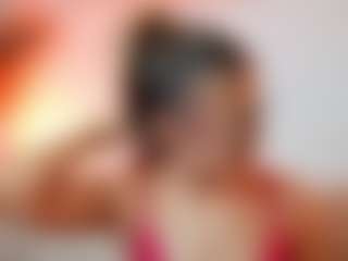 AileenAxa's Live Sex Cam Show