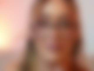 AileenAxa's Live Sex Cam Show