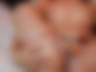 AileenAxa's Live Sex Cam Show